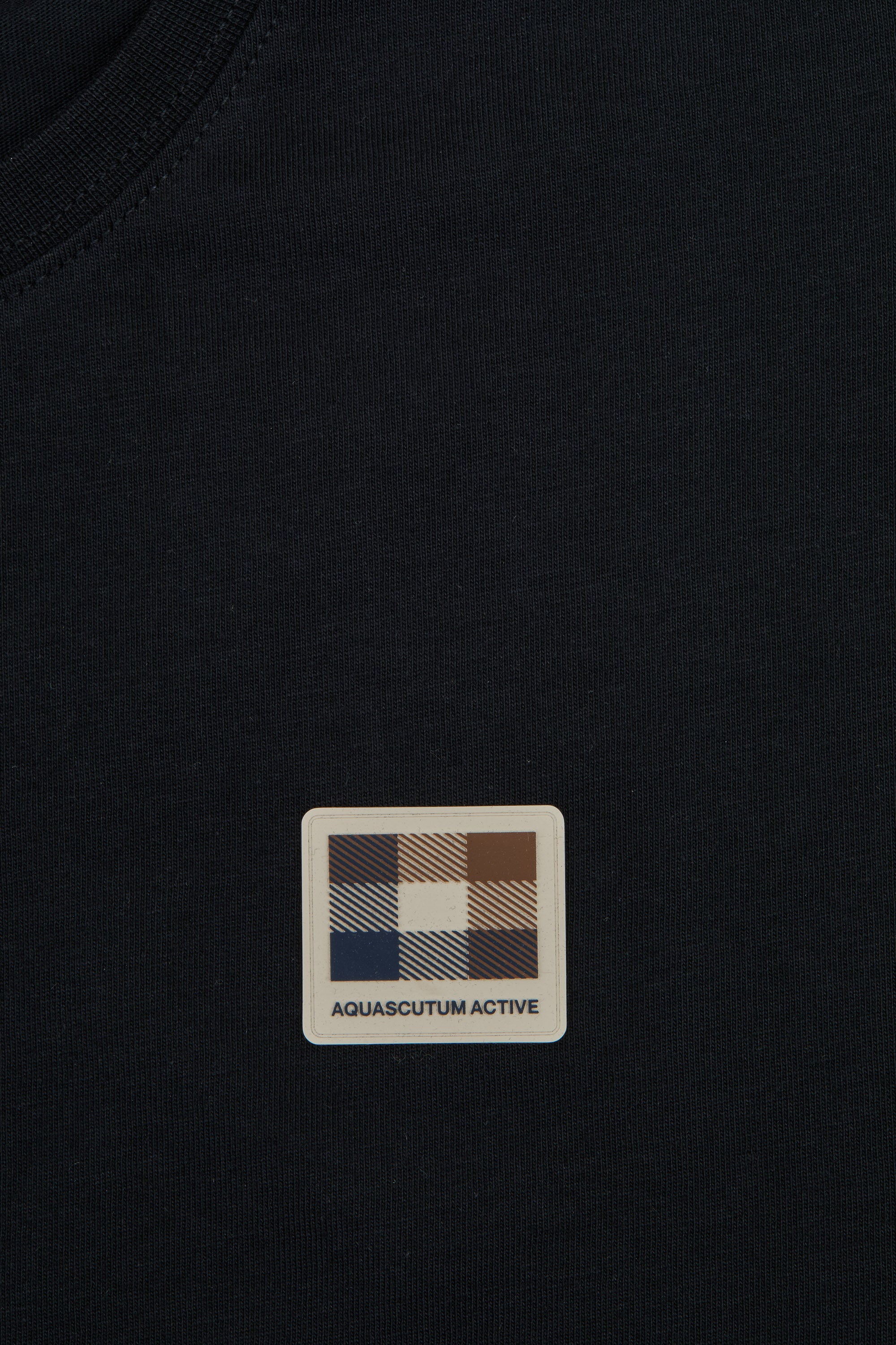 Badge T Shirt - Black – Aquascutum Active