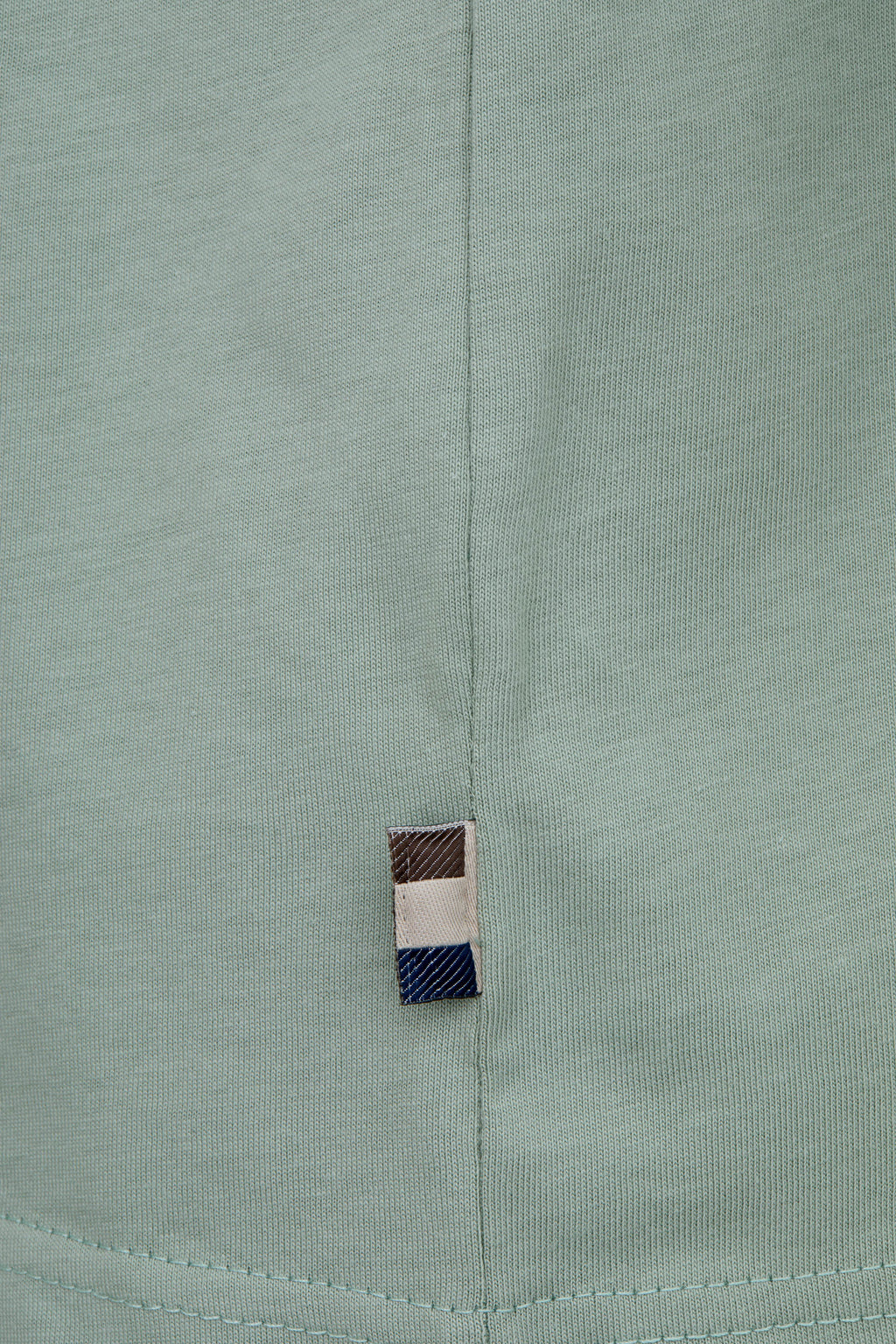 Badge T Shirt - Sage Green – Aquascutum Active