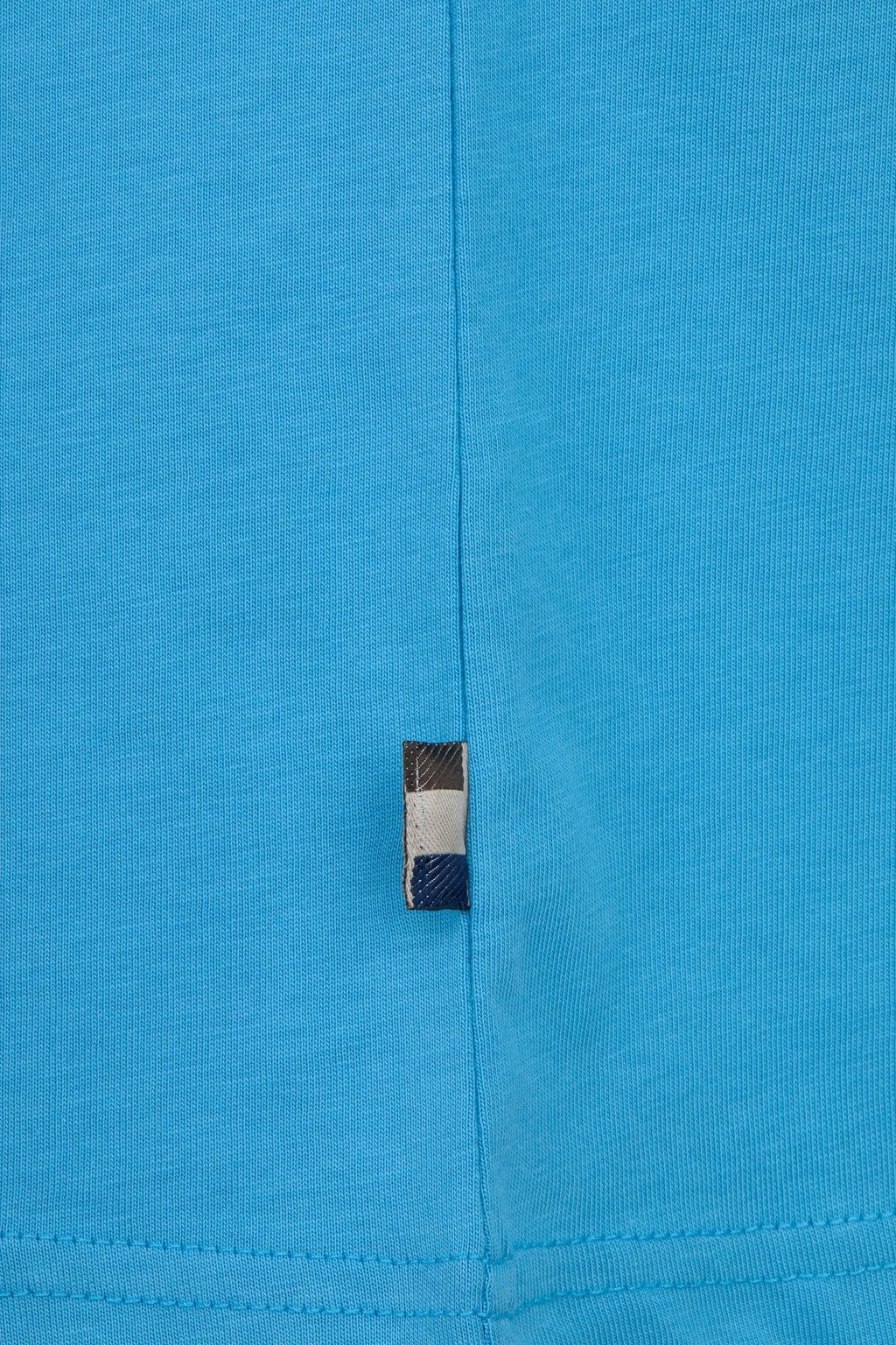 Small Logo T Shirt - Oil – Aquascutum Active