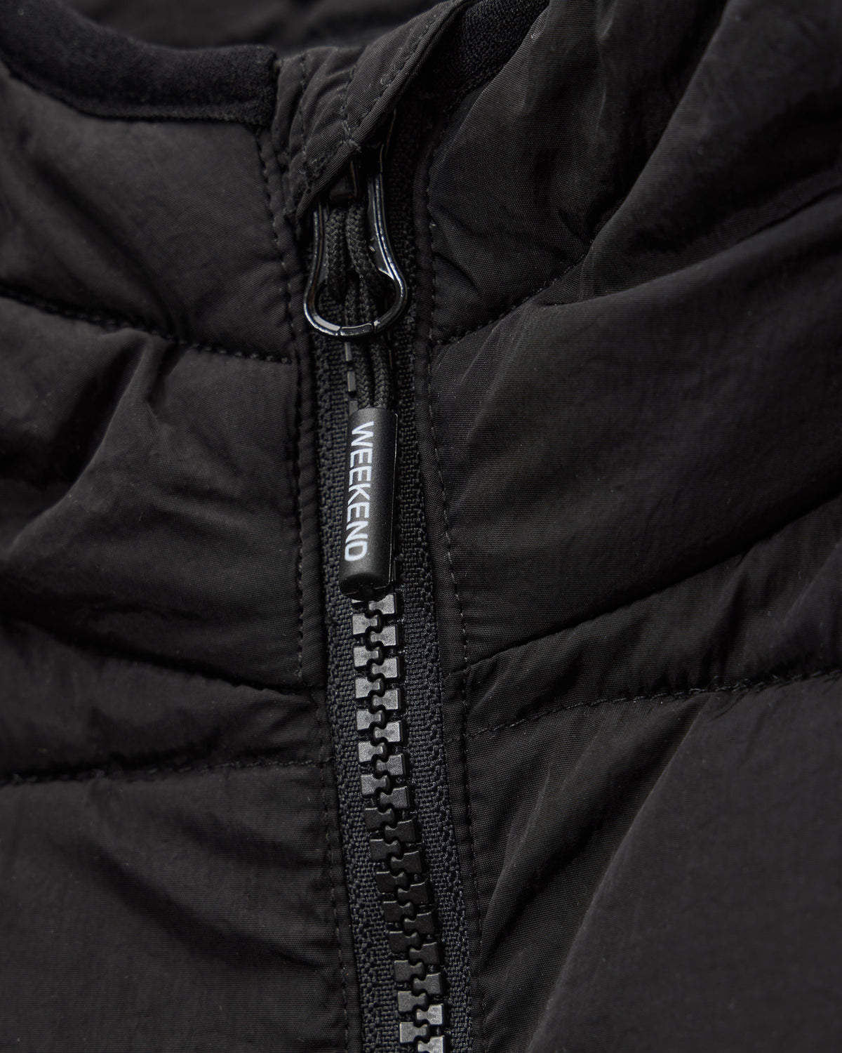 La Guardia Puffer Jacket — Black