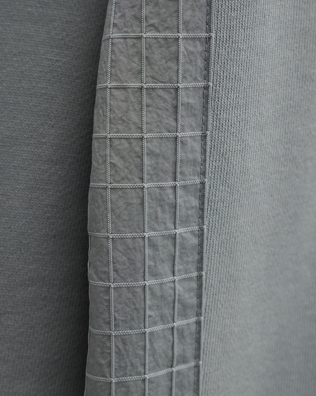 F Bomb — Smokey – Weekend Offender