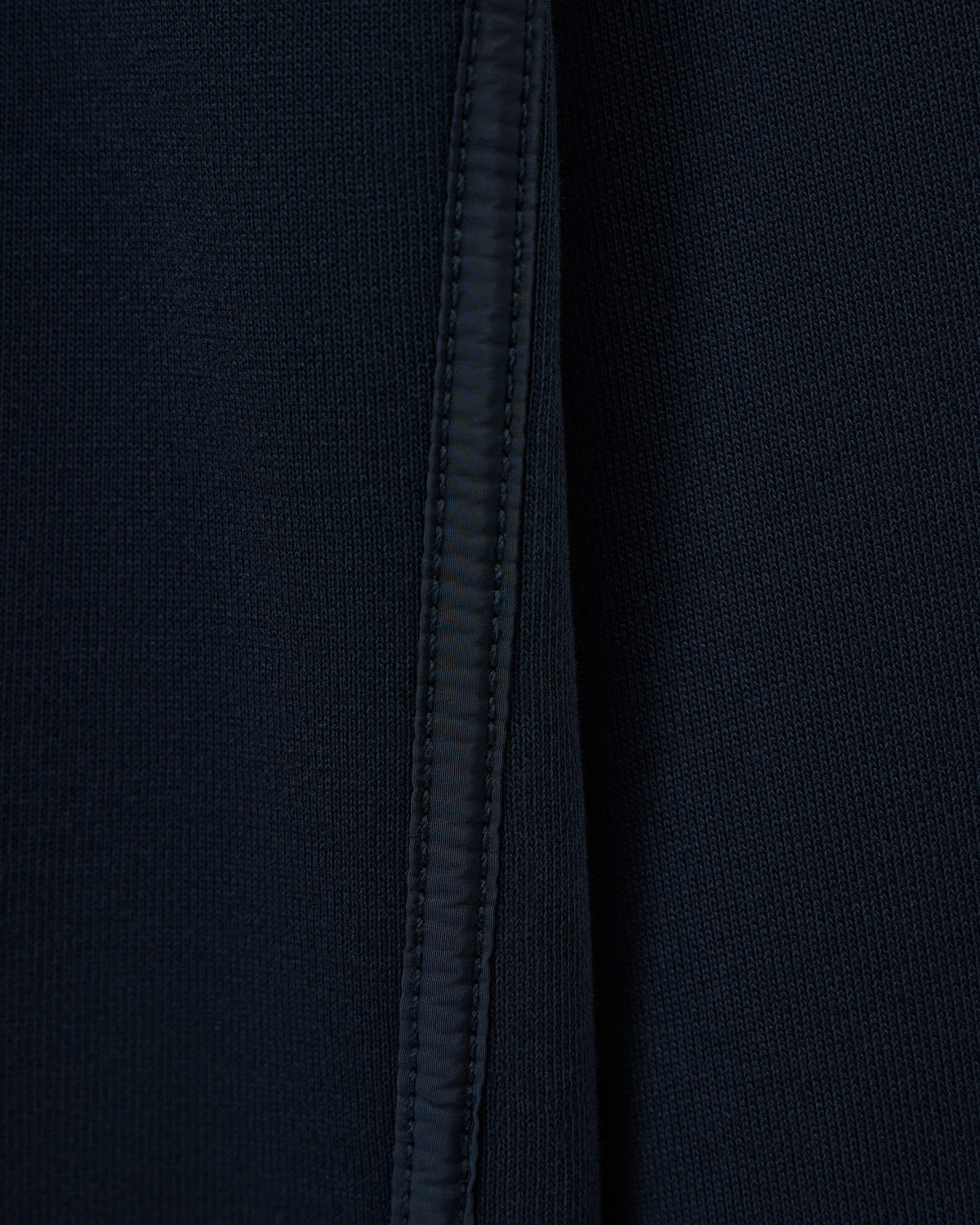 Thunder Sweater — Navy