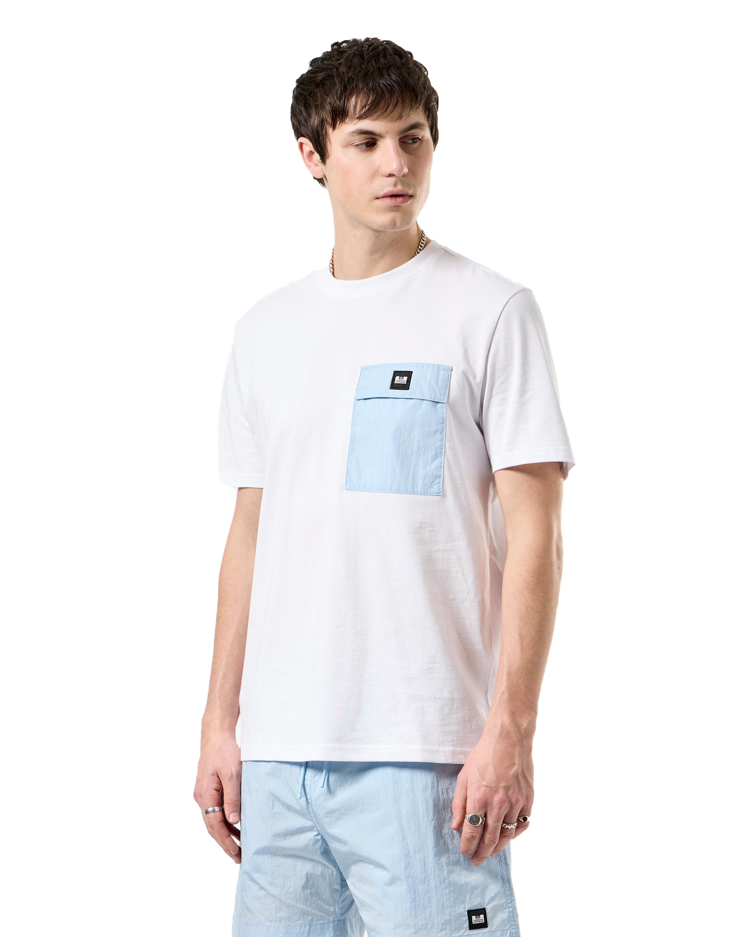 Stinivia T-Shirt — White / Ocean Wave – Weekend Offender