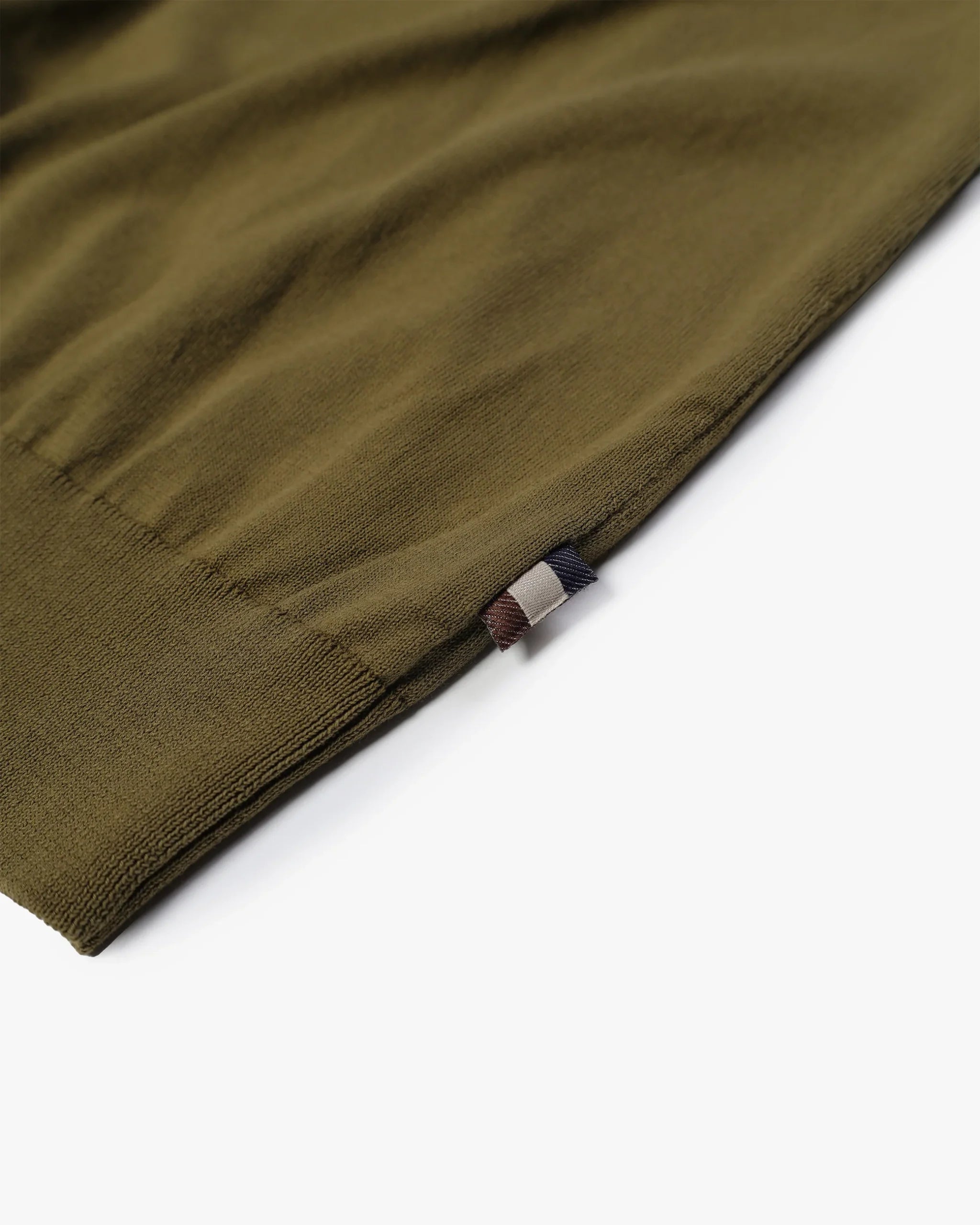 Wovenpatch Sweater - Army Green – Aquascutum Active