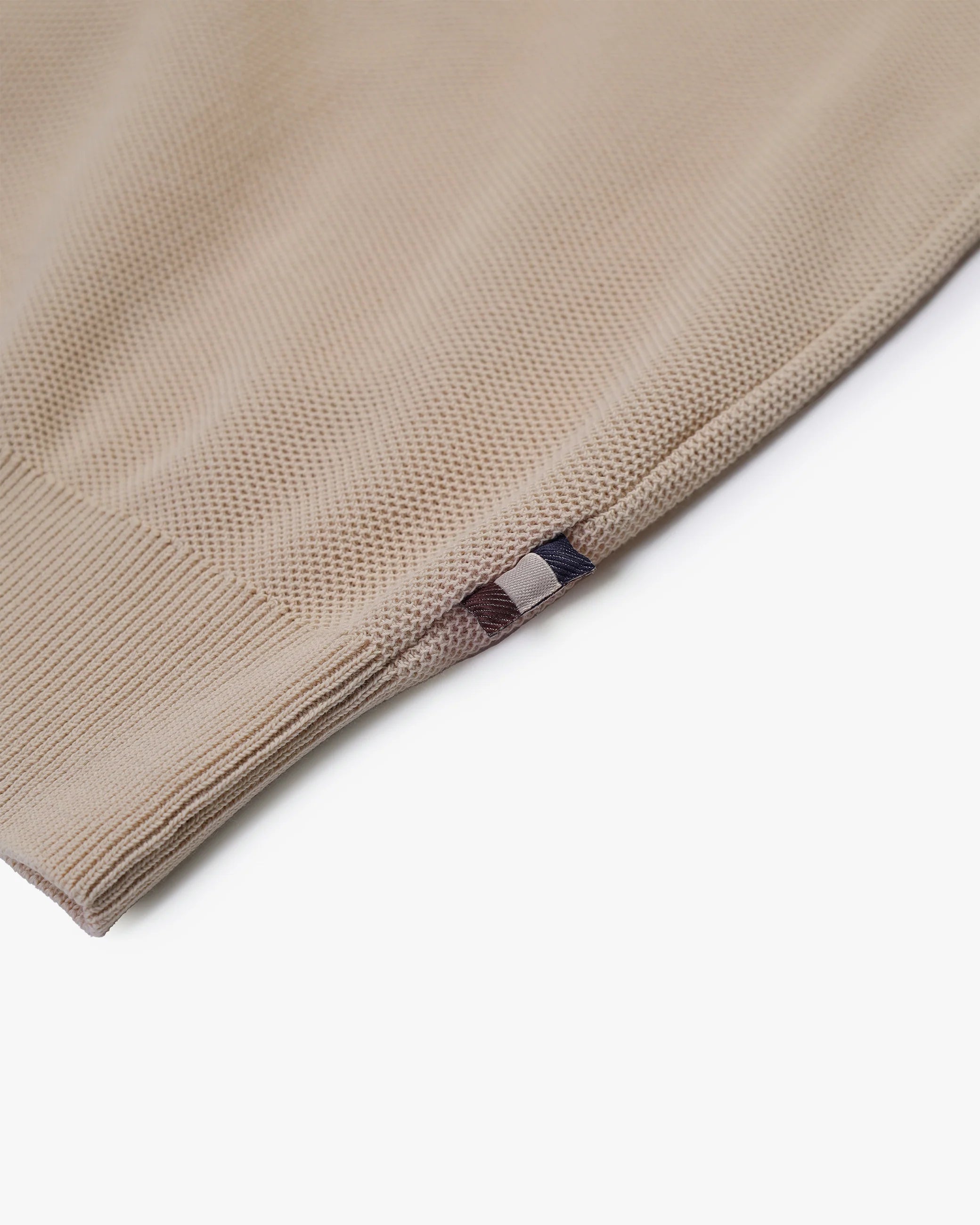 Woven Piquet Sweater Crew neck  - Beige – Aquascutum Active