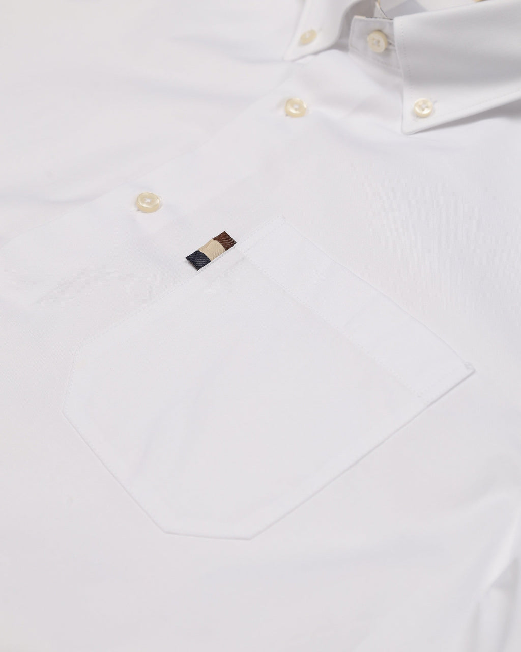 Button Down Oxford Shirt - Optical White – Aquascutum Active