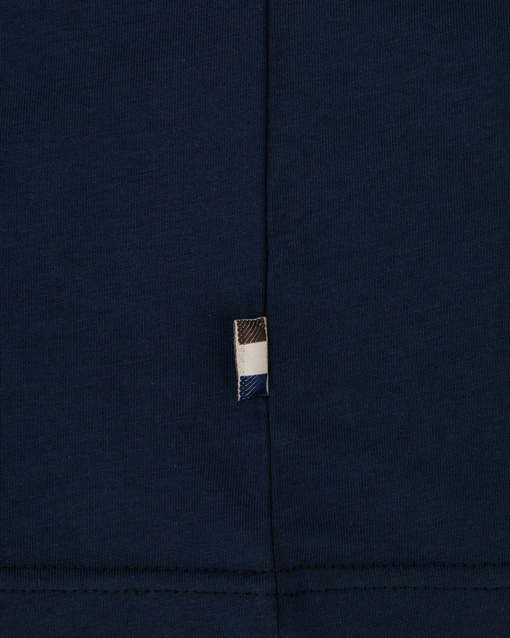 Small Logo T Shirt - Navy – Aquascutum Active